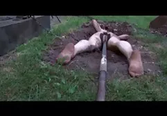 Blonde amateur groepsex volwassen toont geweldige seks met een man
