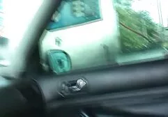 Een Rus harde groepssex maakt een gek meisje met geslachtsdelen een vlees.